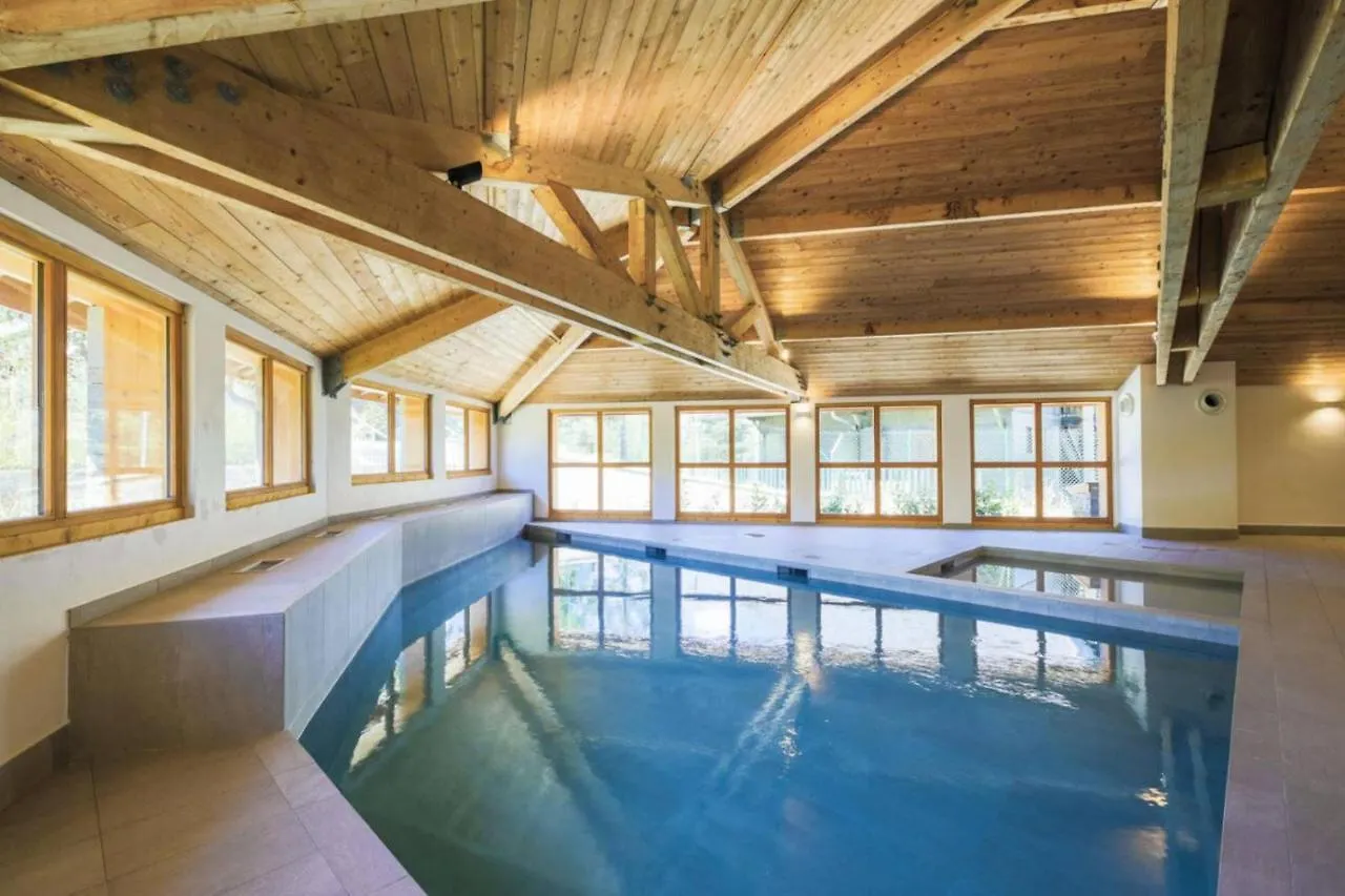 Residence Les Melezes - Maeva Home La Joue du Loup 0*,  France